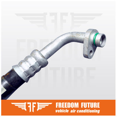 8200521903 Car AC Discharge Line 05-12 Renault Clio III 1.2L 1.5L Car Ac Suction Hose